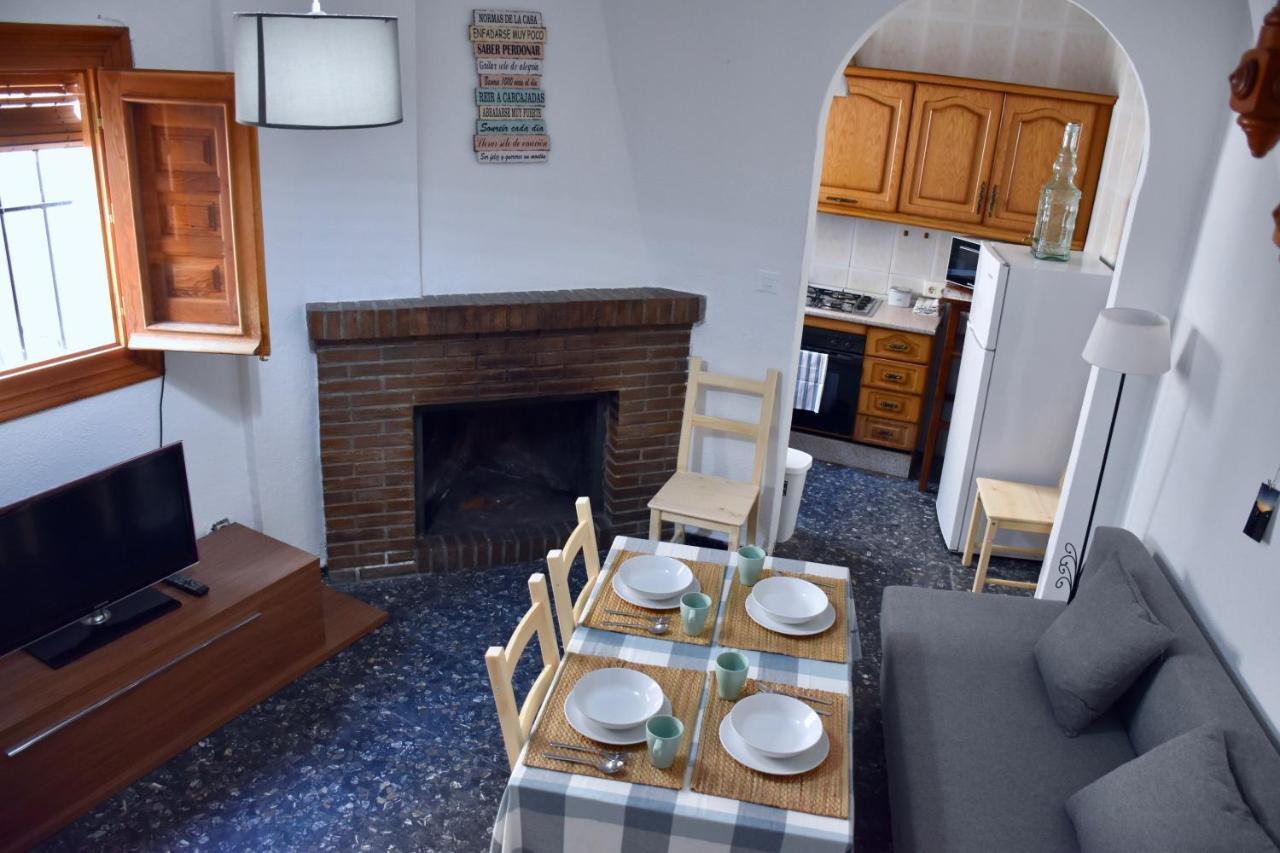 Alojamiento Ruta Del Mulhacen Apartment Pampaneira Ngoại thất bức ảnh