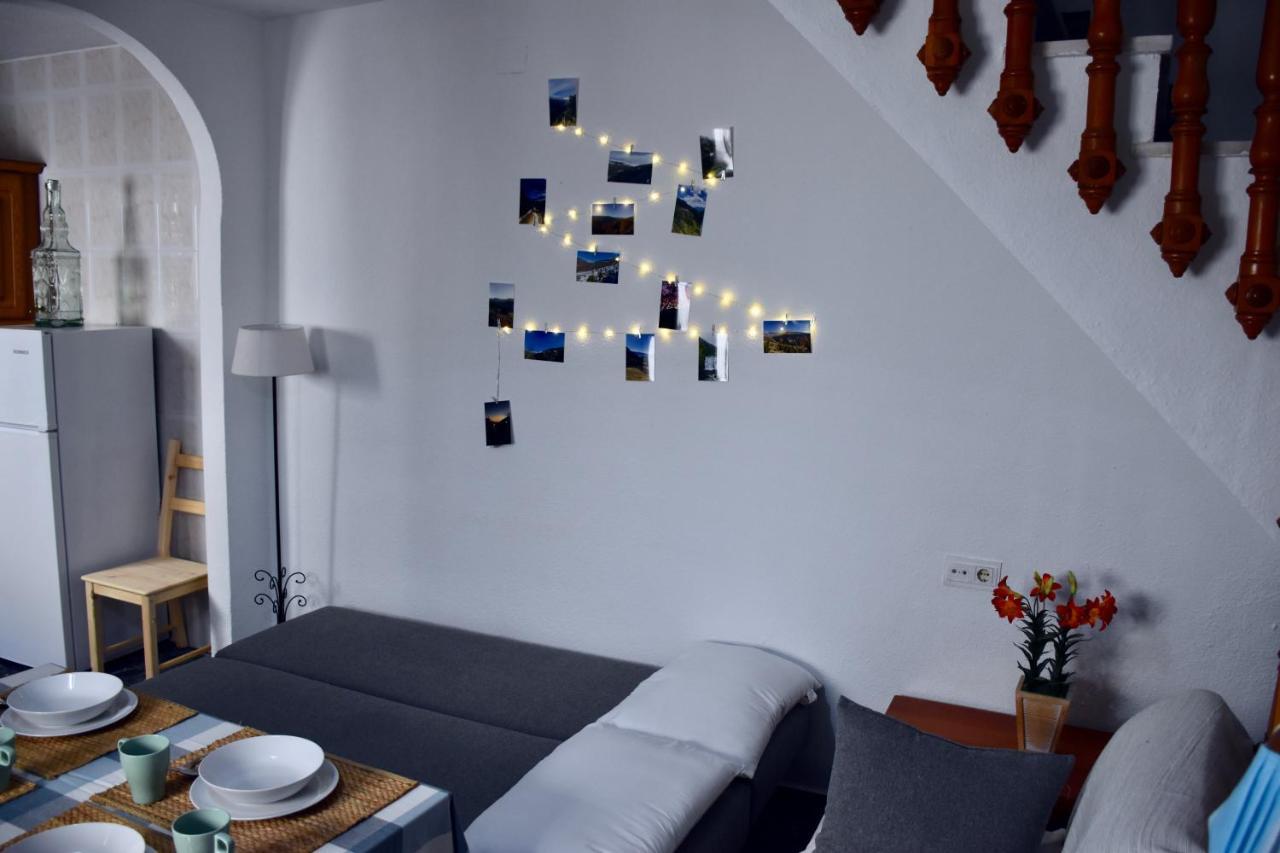 Alojamiento Ruta Del Mulhacen Apartment Pampaneira Ngoại thất bức ảnh